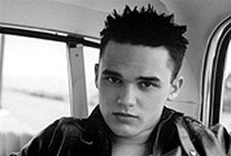 Gareth Gates' Comeback Concert: A Triumphant Return to the Spotlight After Years of Silence!